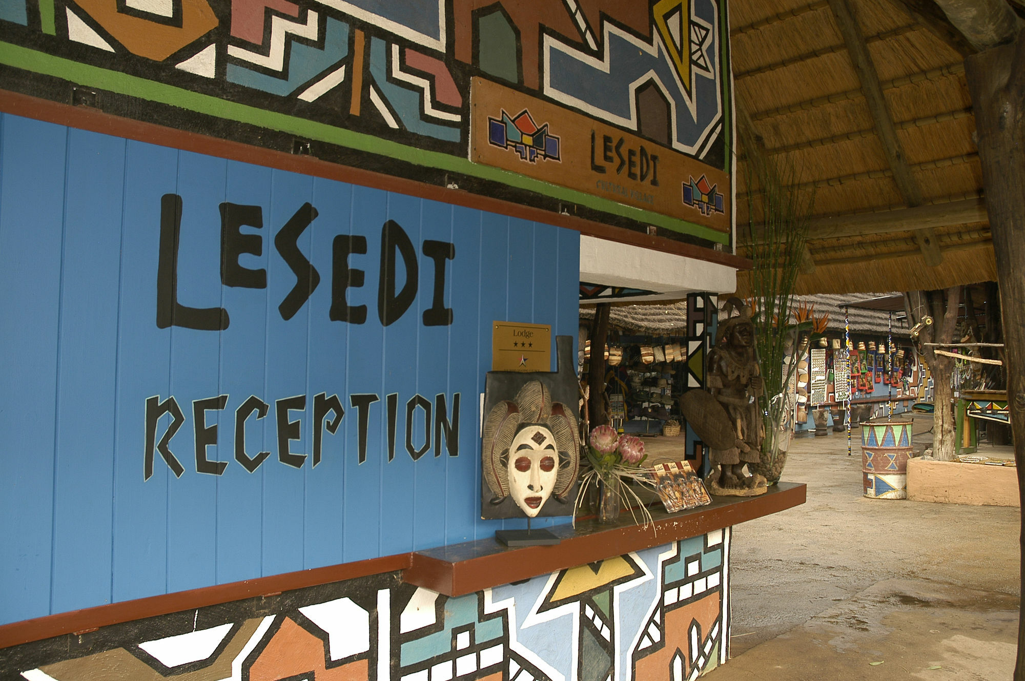 Aha Lesedi African Lodge & Cultural Village Broederstroom Exterior foto