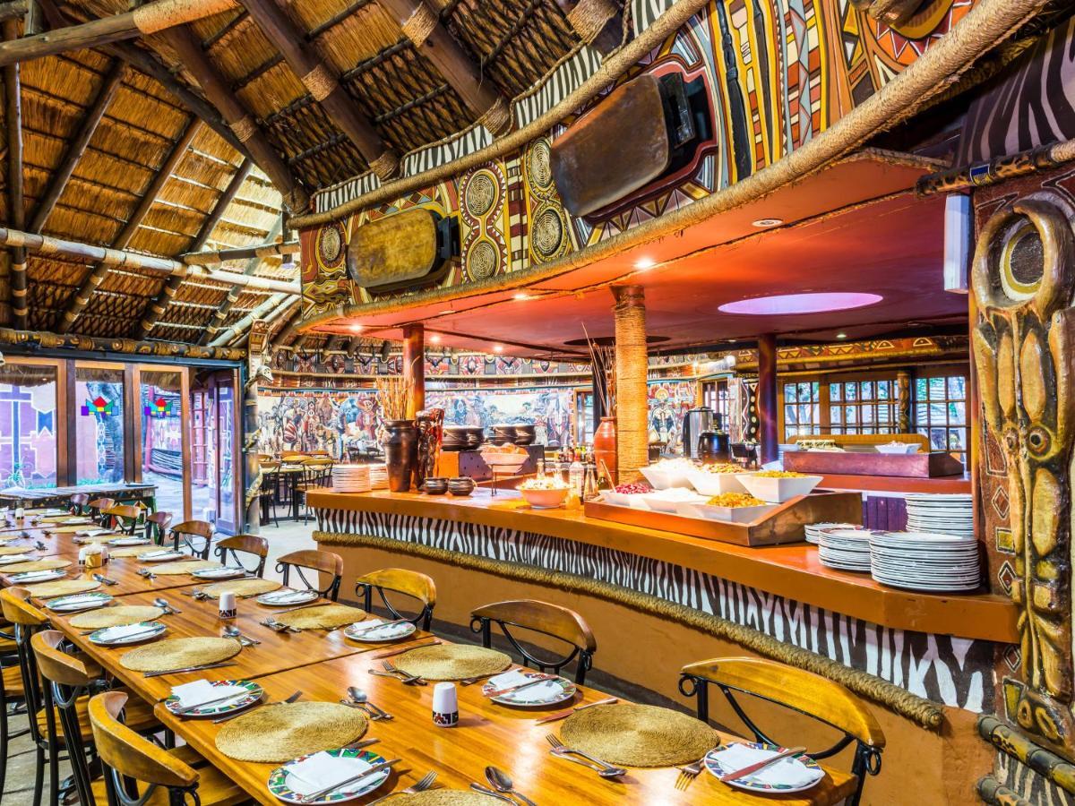 Aha Lesedi African Lodge & Cultural Village Broederstroom Exterior foto